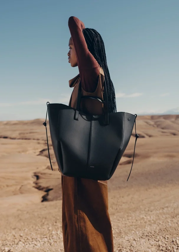 Cyme Tote Edition Textured Black