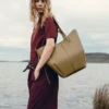 Cyme Tote Edition Textured Smoky Olive