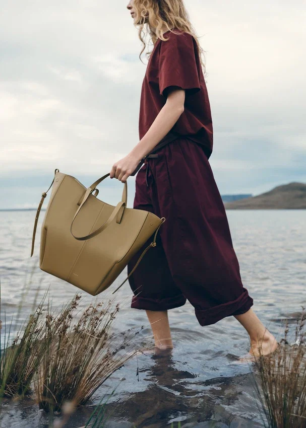 Cyme Tote Edition Textured Smoky Olive