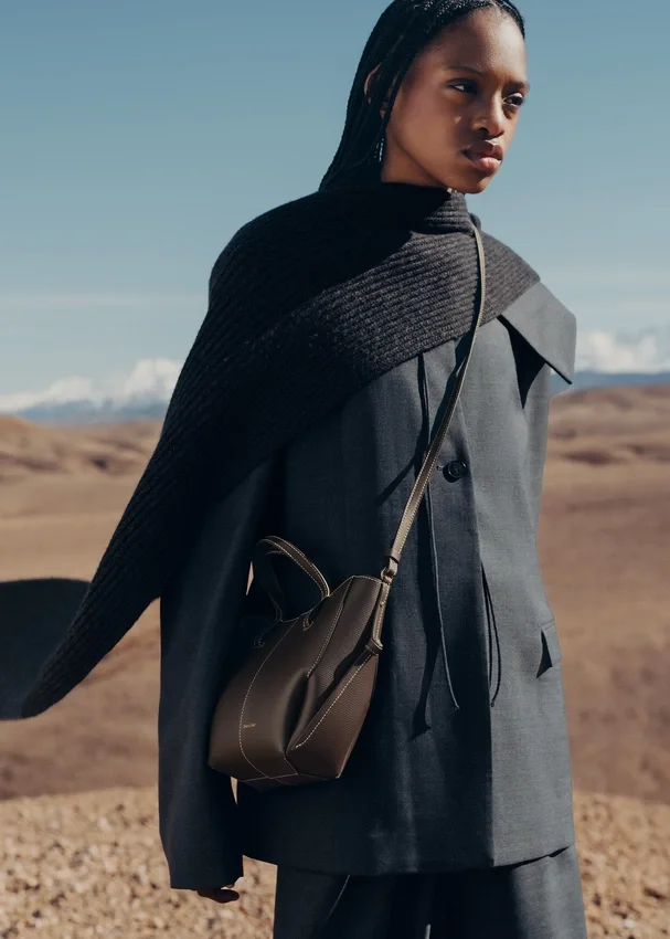 Cyme Tote Nano Edition Textured Ebony