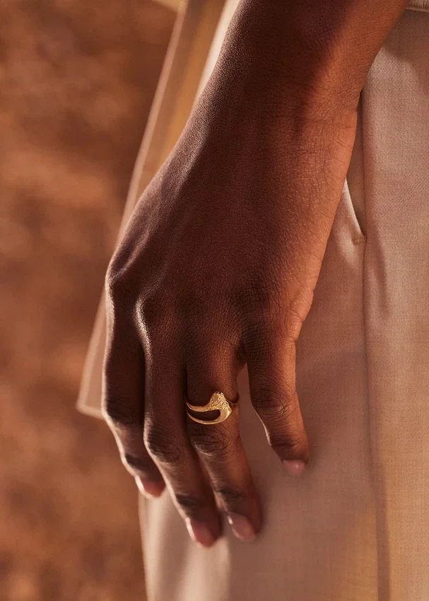 Eroz Fine Ring Edition 24 carat gold gilded