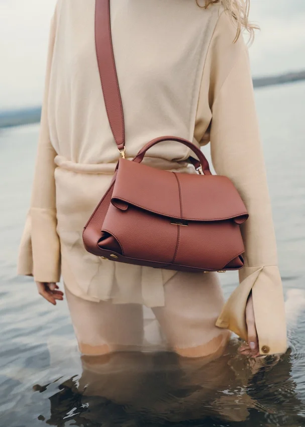 Mokki Edition Textured Terracotta