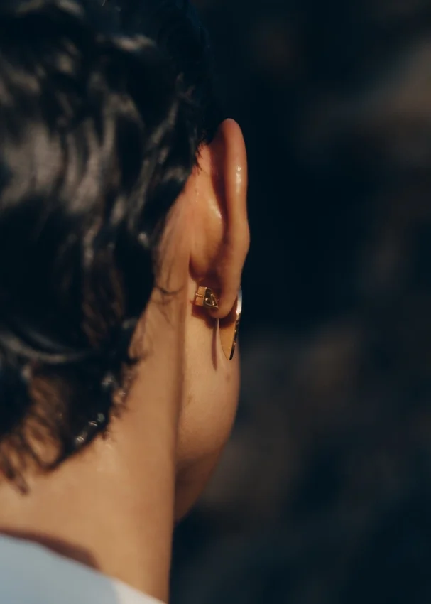 Naé Stud Earrings Edition Smoked glass