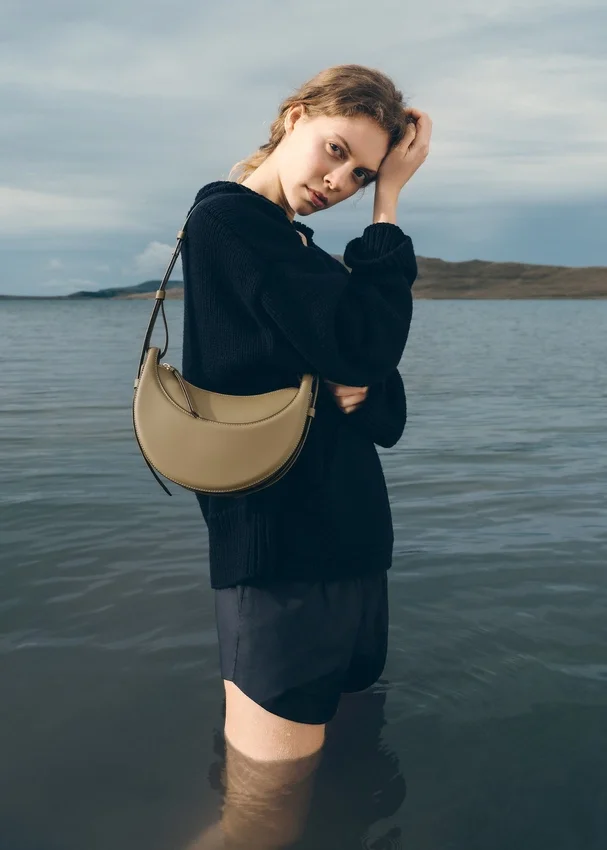 Numéro Dix Edition Textured Smoky Olive