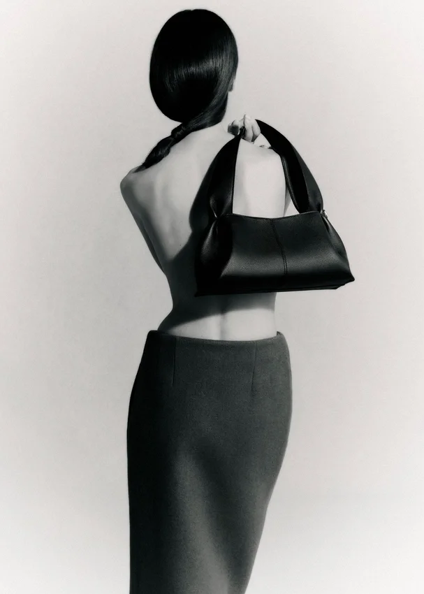 Numéro Neuf East West Edition Textured Black