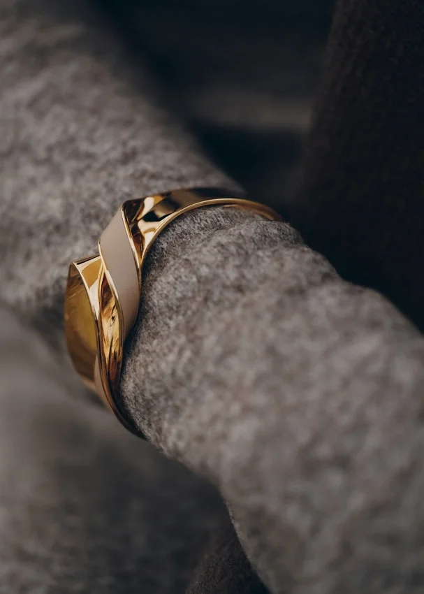 Éole Cuff Edition Taupe Leather