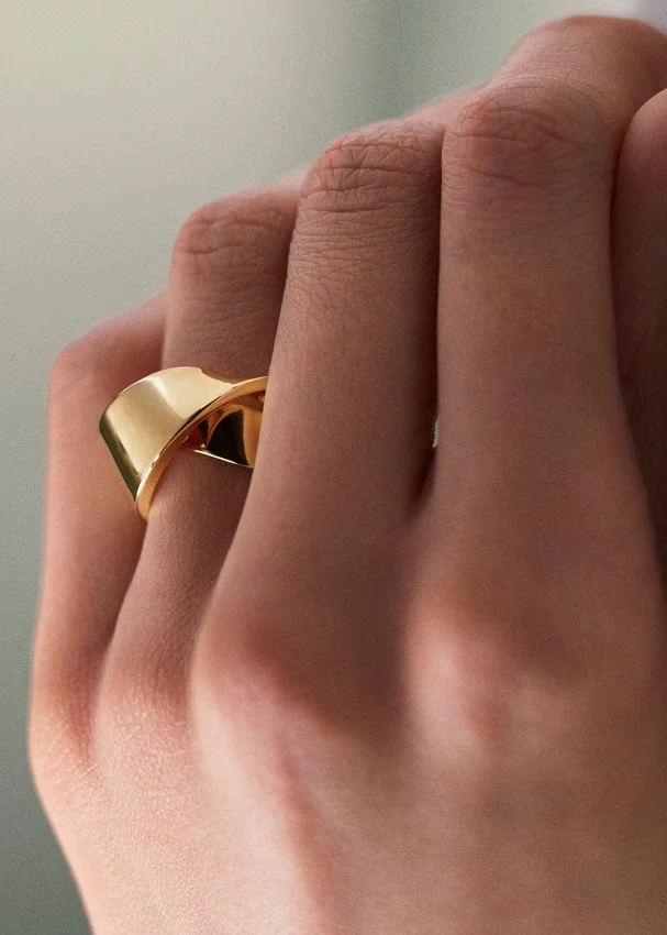 Éole Curled Ring Edition carat gold gilding