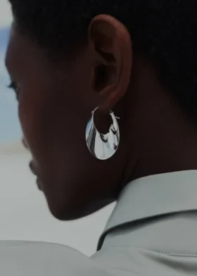 Éole Slim Hoop Earrings Edition Silver in rhodium plated brass